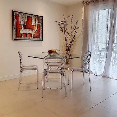 Sublime Center Croisette Live In Moliere *