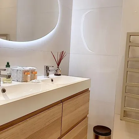 Apartament Sublime Center Croisette Live In Moliere Cannes